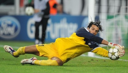 开云app下载-马拉松赛事结合夜跑元素提升参与体验，半夜跑马拉松