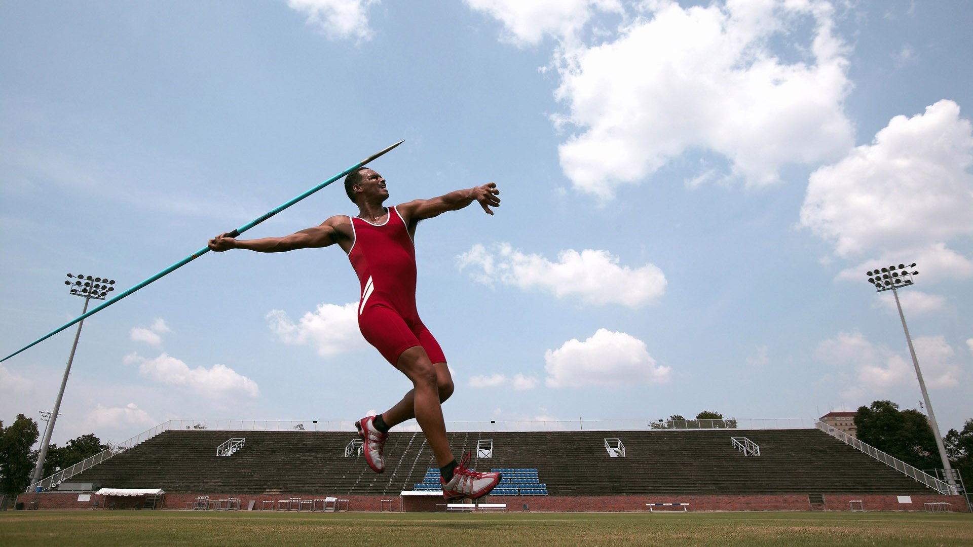 “武汉马拉松:新纪录能否诞生?”